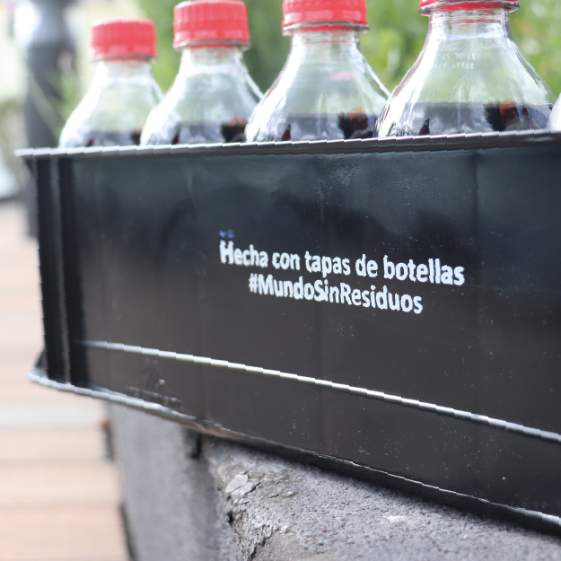 Botellas recicladas Un Mundo Sin Residuos